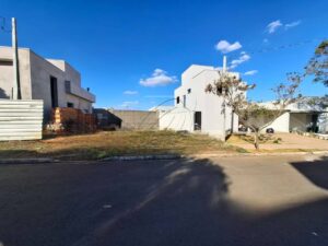 Terreno à venda em Água Branca, Piracicaba — Residencial São Luiz