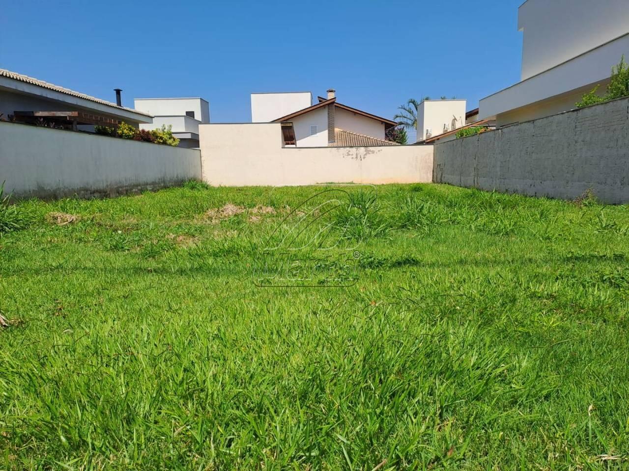 Terreno à venda em Campestre, Piracicaba — Parque dos Ypês