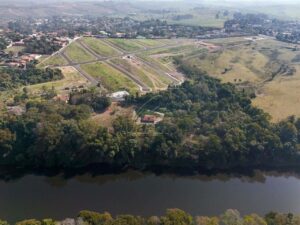 Terreno à venda em Artemis, Piracicaba — Villa Colinas