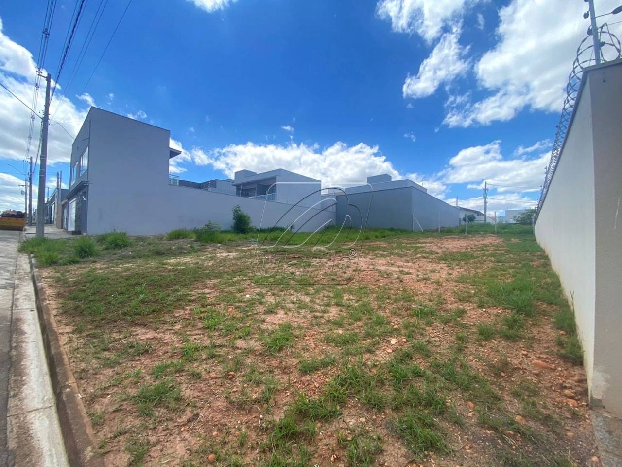 Terreno à venda em Vale do Sol, Piracicaba