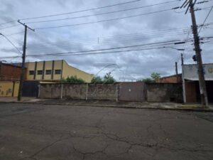 Terreno à venda em Jardim Nova Iguaçu, Piracicaba