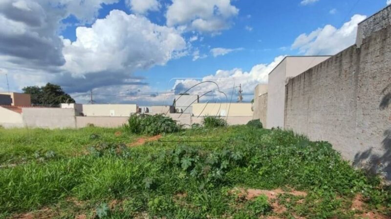 Terreno à venda em Água Branca, Piracicaba