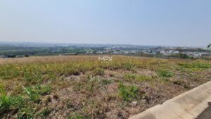 Terreno à venda em Piracicaba, Ondas, com 525 m², Residencial Vitória Régia