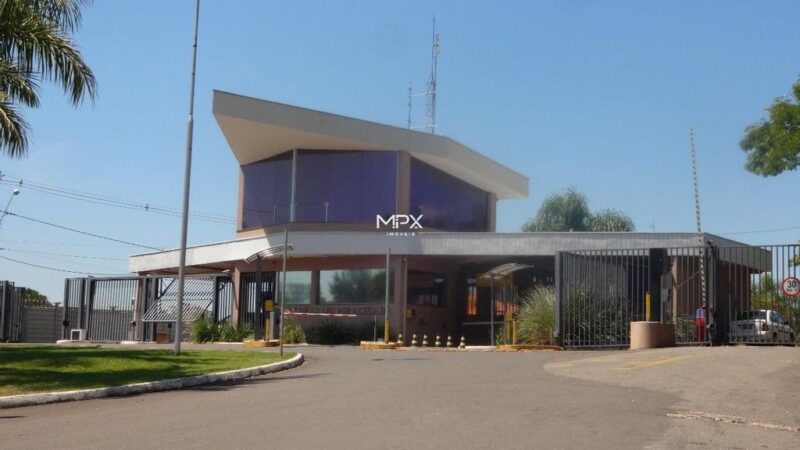 Terreno à venda no Condomínio Colinas de Piracicaba em Piracicaba