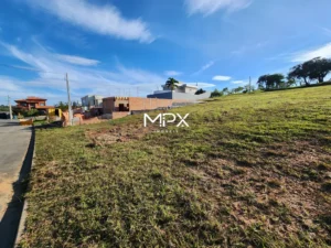 Terreno à venda no Condomínio Terras de Ártemis em Piracicaba — 547 m²