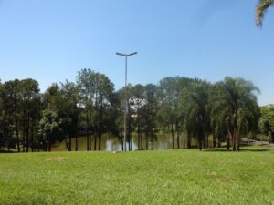 Terreno à venda no Condomínio Colinas de Piracicaba em Piracicaba