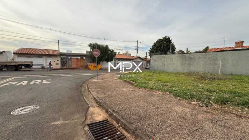 Terreno à venda no Residencial São Luiz em Piracicaba — 258 m²