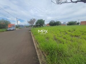 Terreno à venda no bairro Terras di Treviso em Piracicaba