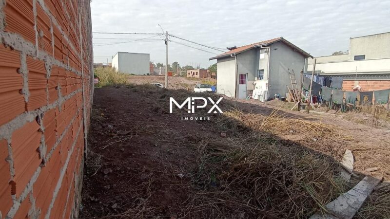 Terreno à venda no bairro Centro em Piracicaba — 200 m²