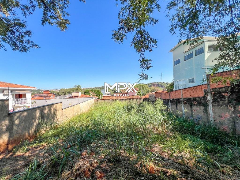 Terreno à venda no bairro Nova Piracicaba em Piracicaba