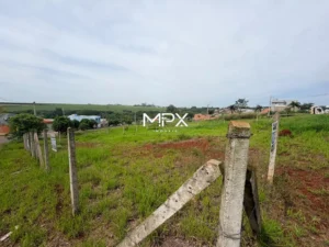 Terreno à venda no bairro Jardim São Francisco em Piracicaba — 250 m² — Cód. MPX-TE3371