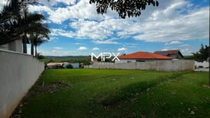Terreno à venda no loteamento Recanto das Águas em Águas de São Pedro.