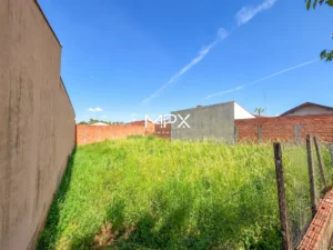 Terreno à venda no bairro Jardim Torrezan em Saltinho