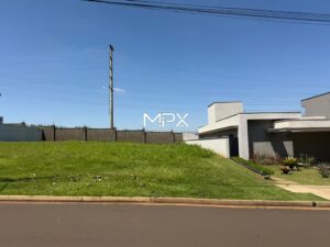 Terreno à venda no Condomínio Villa Bela Vista em Piracicaba