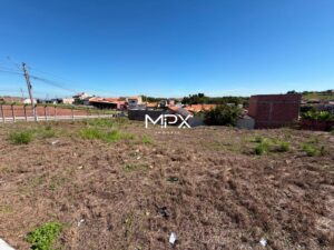 Terreno à venda no bairro Parque Residencial Monte Rey em Piracicaba — 150 m² — Cód. MPX-TE3225