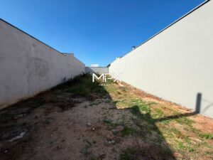 Terreno à venda no bairro Água Branca em Piracicaba