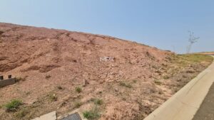 Terreno à venda em Piracicaba, Ondas, com 525 m², Residencial Vitória Régia