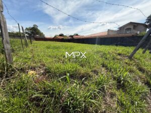 Terreno à venda no bairro Santa Rita em Piracicaba — 648 m²