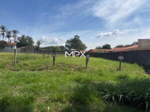 Terreno à venda no bairro Santa Rita em Piracicaba — 648 m²