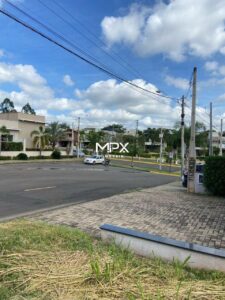 Terreno à venda em Piracicaba, Condomínio Reserva das Paineiras, com 200 m²