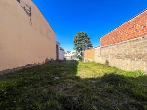 Terreno à venda em Piracicaba, Vila Rezende, com 300 m²