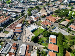 Área à venda no bairro Paulicéia em Piracicaba.