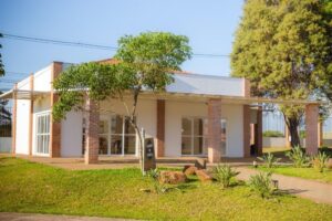 Terreno à venda em Piracicaba, Dois Córregos, com 382 m², Residencial Moinho Vermelho