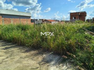 Terreno à venda no bairro Novo Horizonte em Piracicaba