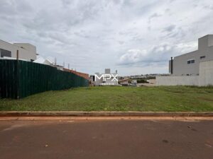 Terreno à venda em Piracicaba, Santa Rosa, com 308 m², Condomínio Villa Bela Vista
