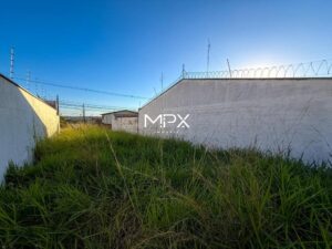 Terreno à venda no bairro Parque Conceição II em Piracicaba