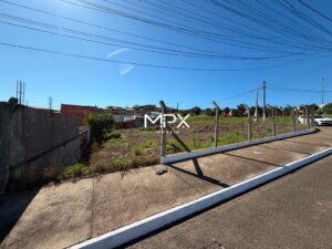 Terreno à venda no bairro Parque Residencial Monte Rey em Piracicaba — 207 m²