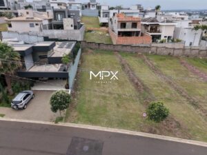 Terreno à venda no Residencial Damha II em Piracicaba.