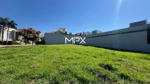 Terreno à venda no Residencial Reserva do Engenho em Piracicaba — 688 m²