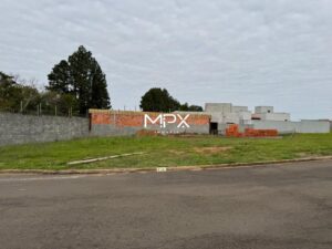 Terreno à venda no Condomínio Quinta do Engenho em Rio das Pedras