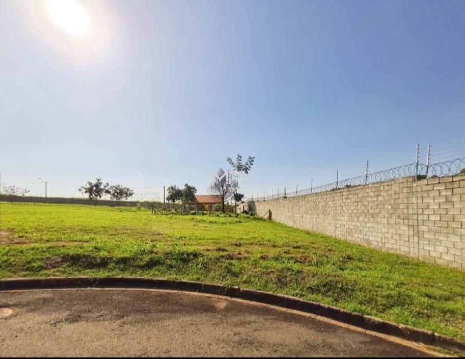 Terreno à venda no Condomínio Quinta do Engenho em Rio das Pedras