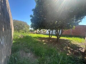 Terreno à venda no bairro Pompéia em Piracicaba — 350 m²