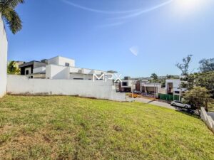 Terreno à venda no Condomínio Villa Bela Vista em Piracicaba
