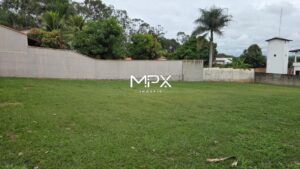 Terreno à venda no Condomínio Colinas de Piracicaba em Piracicaba