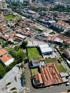 Área à venda no bairro Paulicéia em Piracicaba.