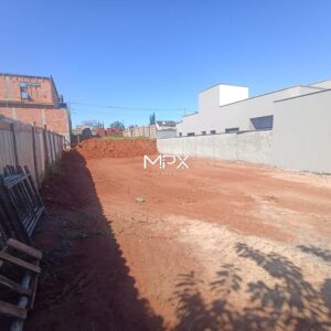 Terreno à venda no Recanto dos Jatobás em Piracicaba