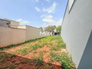 Terreno à venda no bairro Residencial Bertolucci em Piracicaba