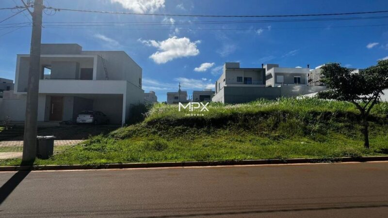 Terreno à venda no Condomínio Villa Bela Vista em Piracicaba