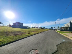 Terreno à venda no Condomínio Terras de Ártemis em Piracicaba — 547 m²