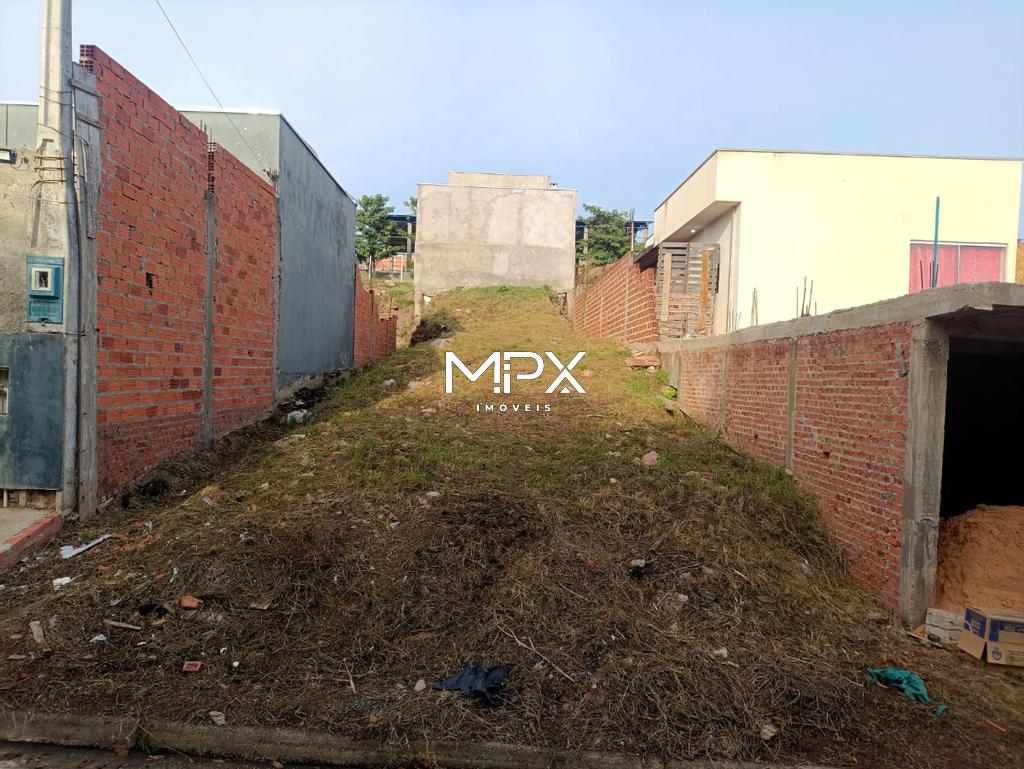 Terreno à venda no bairro Santa Terezinha em Piracicaba