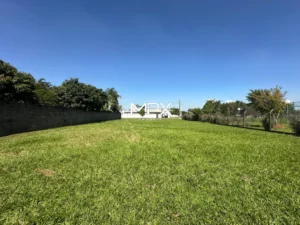 Terreno à venda no Residencial Vivendas do Sol em Rio das Pedras