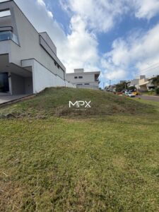 Terreno à venda no Condomínio Residencial Villa D’Áquila em Piracicaba