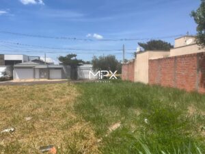 Terreno à venda no bairro Água Branca em Piracicaba — 175 m² — Cód. MPX-TE3058