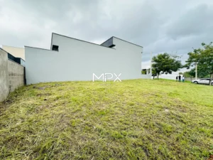 Terreno à venda no Condomínio Portal do Horto em Piracicaba — 380 m²