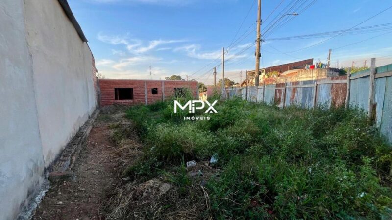 Terreno à venda em Piracicaba, Vila Industrial, com 135 m²