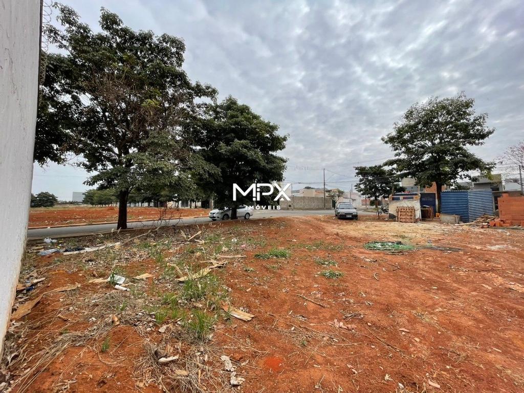 Terreno à venda em Piracicaba, Residencial Bertolucci, com 245 m²